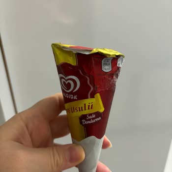 Migros Paketi Açılmış, Hijyen Kurallarından Yoksun Ürün Seviyor