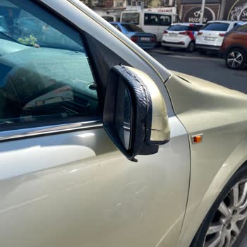 Elit Bina Yönetiminin Çalıştığı Ustalar