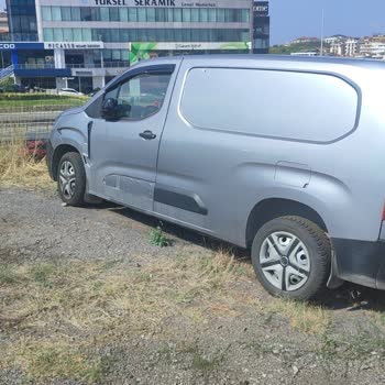 Stellantis Türkiye Stellantis Güven Kaybı Ve Araç Üzerinden Parça Kaybı Olayı