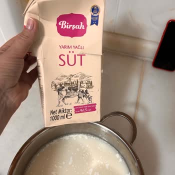 Bozuk Ürün Şikayeti - Birşah Markalı Yarım Yağlı Süt