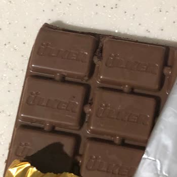 Ülker Çikolata Bozuk Çıkması