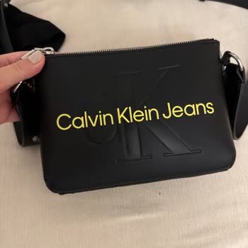 Calvin Klein Çanta Köşelerinde Meydana Gelen Zedelenme