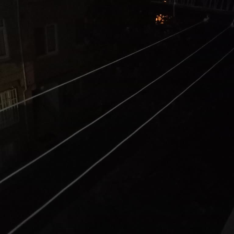 AYEDAŞ Üsküdar Sultantepe Mah. Yeni Dünya Sokak Yanmayan Sokak Lambaları!