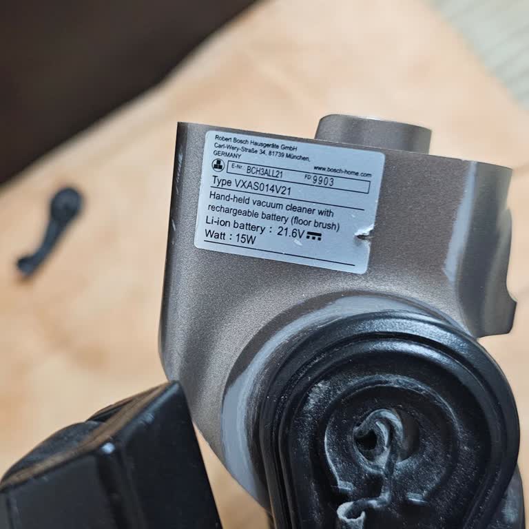 Bosch BCH3ALL21 Şarjlı Dikey Süpürge Kronik Başlık Sorunu