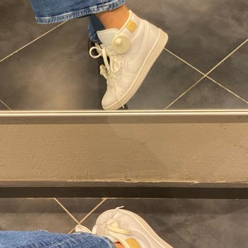 Nike Eski Ayakkabı Sattılar