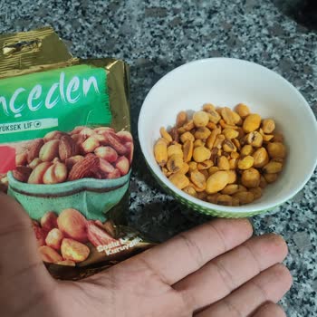 Peyman Bahçeden Ortaya Karışık Soslu Çerez İçinden Soslu Taş Çıkması
