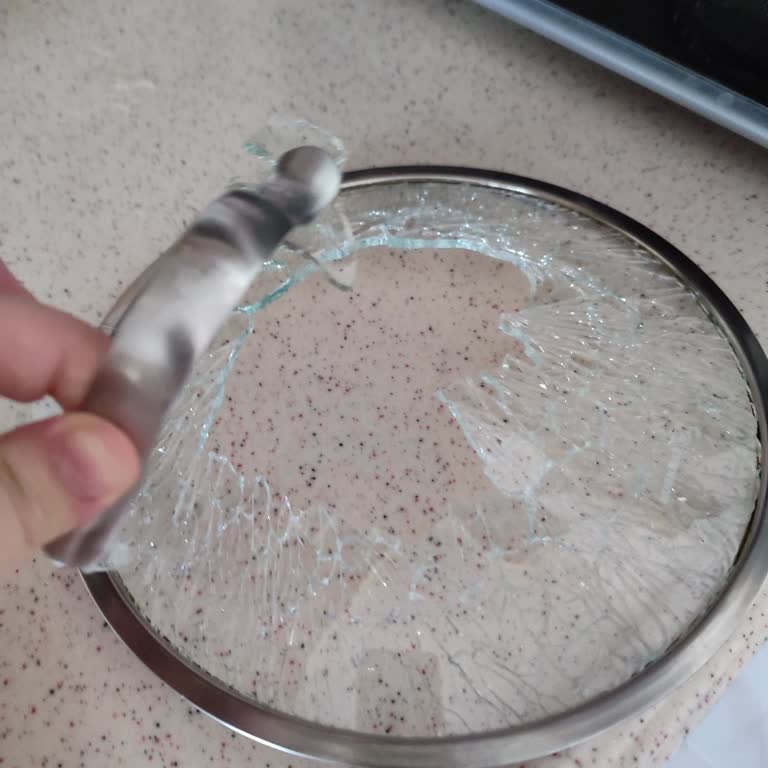 Korkmaz Mutfak Eşyaları Düdüklü Tencerem Basınçla Su Fışkırttı!