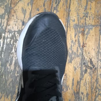 Boyner Nike Spor Ayakkabı Yıpranması Ve Açılması
