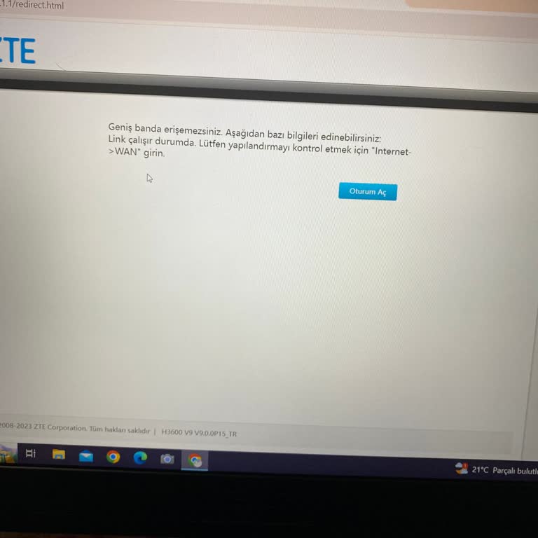 Gecenin Bir Yarısı İnternet Kesintisi ve Müşteri Hizmetlerine Ulaşamama Sorunu