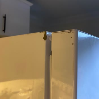 Vestel Yetkili Servisten Gelen Buzdolabı Hasarlı Teslim Edildi