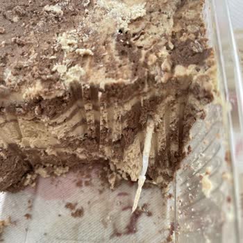 Serel Pekmez-Tahin-Helva BİM'den Aldığım Helvada Plastik Parça Çıktı