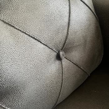 İstikbale Bir Haller Oluyor.