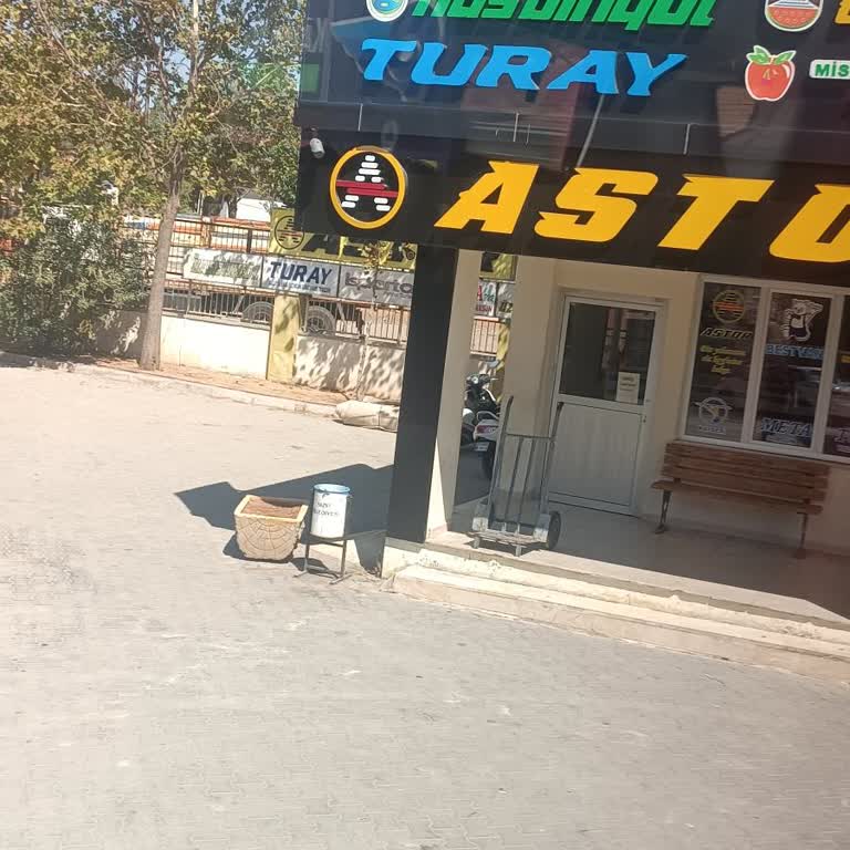 Öz Has Bingöl Turizm Özhas Bingöl Turizm Yolcuyu Otogarda Bıraktı.