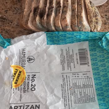 Hamurdan Markalı Ekşi Mayalı Ekmek Küflenmesi