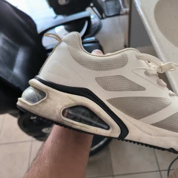 Skechers Sizin Gibi Bir Markaya Yakışmadı.