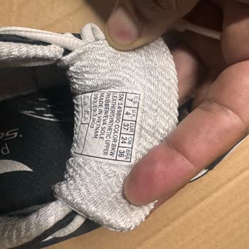 Skechers Ayakkabıda Yırtılma Ve Ayağımı Kesme