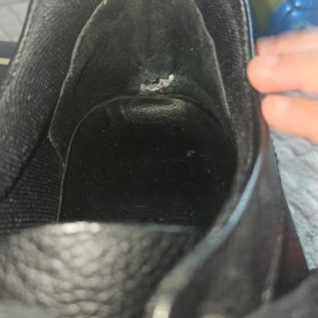 Bambi Ayakkabı Bambi'den Aldığım Ayakkabı 2 Ayda Dağıldı...