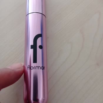 Flormar Hero Volume & Curl Waterproof Mascara - Очень Плохое Качество