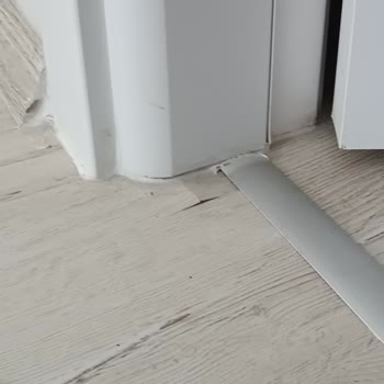 TerraClick Birleşme Yerlerinden Üst Tabaka Kabarması.