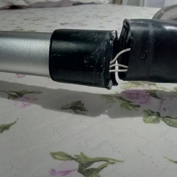 PHILIPS Ev Aletleri Philips Şarlı Dikey Süpürge