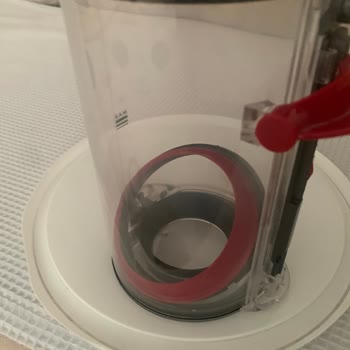 Dyson Garantisi Var Ama Muhatap Yok