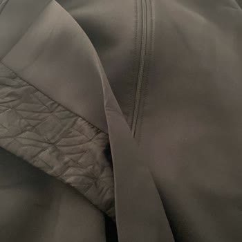 Kesaa Design Yanlış Ürün Gönderip İletişime Geçmiyorlar