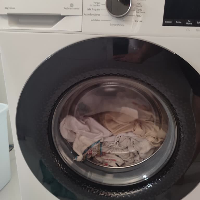 Yeni Alınan Çamaşır Makinesi Sıkma Yapmıyor ve Su Sızdırıyor