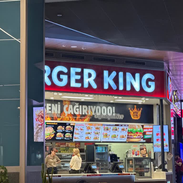 İstanbul İstanbul Marina Burger King Vardiya Müdürü Şikayeti
