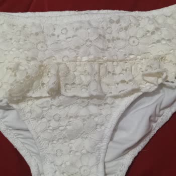 Penti Çamaşır Da Sararma