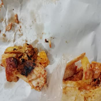 Gıt Gıt Chicken - Horon Köfte Dikkatsizlik Ve Müşteriye Karşı Sorumsuzca Ve Katı Davranılması