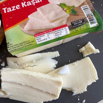 Ekici Peynir Ekici Kaşar Peynirinden Plastik Parça Çıktı