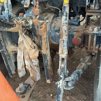 Hattat Traktör Pişmanlık, Servisi Olmayan Firma