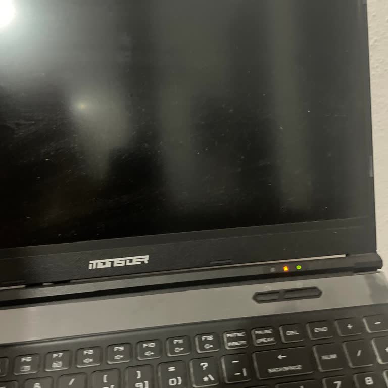 Monster Notebook Abra V15.5 Ekran Sorunu, Açma Tuşuna Basınca Ekran Gelmiyor