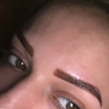 Sinem Karakaş Makeup Studio Kalıcı Kaş Uygulaması Deneyimi