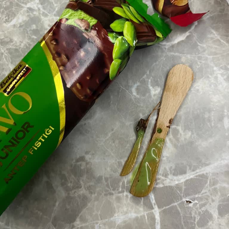 Golf Dondurma Tahta Parçaları Sorunu