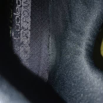 Skechers Ayıplı Mal Satıyor