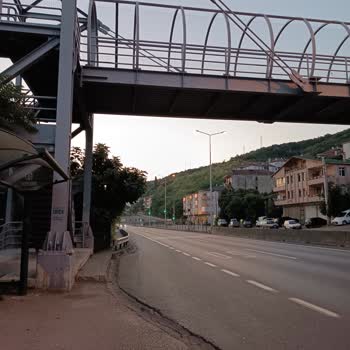 Kocaeli Büyükşehir Belediyesi 751 Otobüs Saatlerinde Büyük Sorun Var