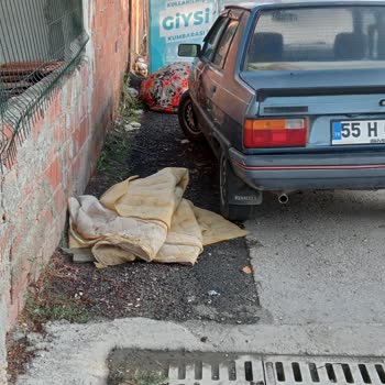 Kastamonu Belediyesi Çöp Sorunu Giysi Kumbarası