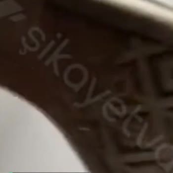 Converse Ayakkabı Tabanı Açıldı!