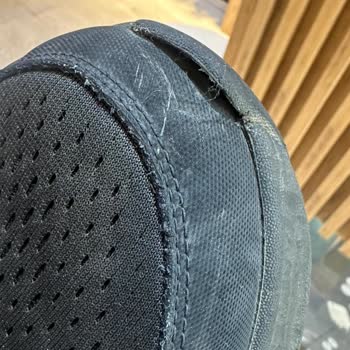 Orijinal Skechers Ayakkabımın Burnu Söküldü Firma Arkasında Durmadı