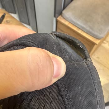 Orijinal Skechers Ayakkabımın Burnu Söküldü Firma Arkasında Durmadı