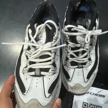 Skechers Pişmanlıktır 3 Ay İçinde Ayakkabı Çöp Oldu...