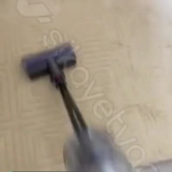 Dyson V15s Detect Submarine Süpürgem Durarak Çalışıyor!