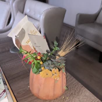 Taze Çiçek (tazecicek.com) Alakasız Çiçek İkinci Kez Yanlış Gelen Telafi Sipariş Eksik Ürün