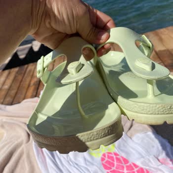 A101'den Aldığım Birkenstock Terlik İlk Giyişte Ciklet Gibi Uzadı.