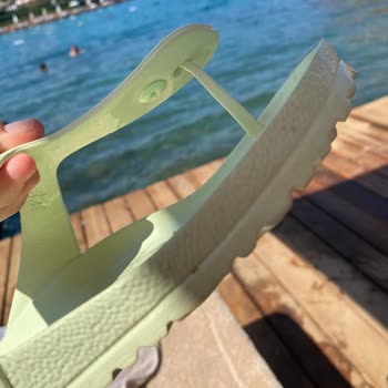 A101'den Aldığım Birkenstock Terlik İlk Giyişte Ciklet Gibi Uzadı.