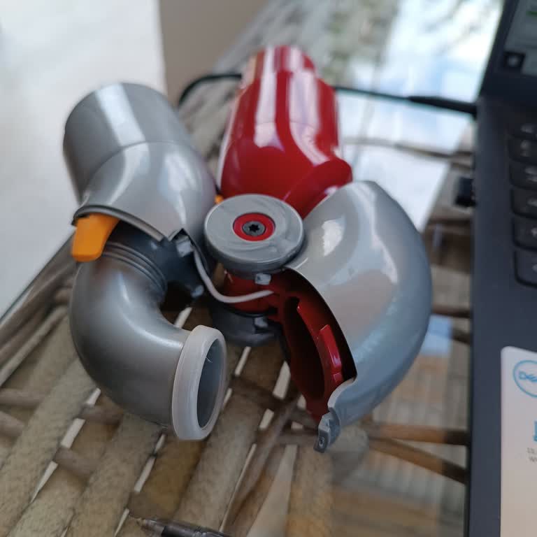 Dyson V12 Süpürge Garanti Sorunu Ve Memnuniyetsizlik