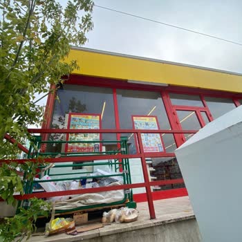 Şok Market Çevre Kirliliği