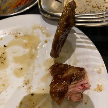 Köfteci Yusuf Yolboyu Lezzetleri Çalışanların Yanlış Üslubu, Kötü Koku