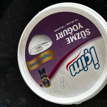 İçim Süt ve Süt Ürünleri İçim Süzme Yoğurt Tozlu Çıktı